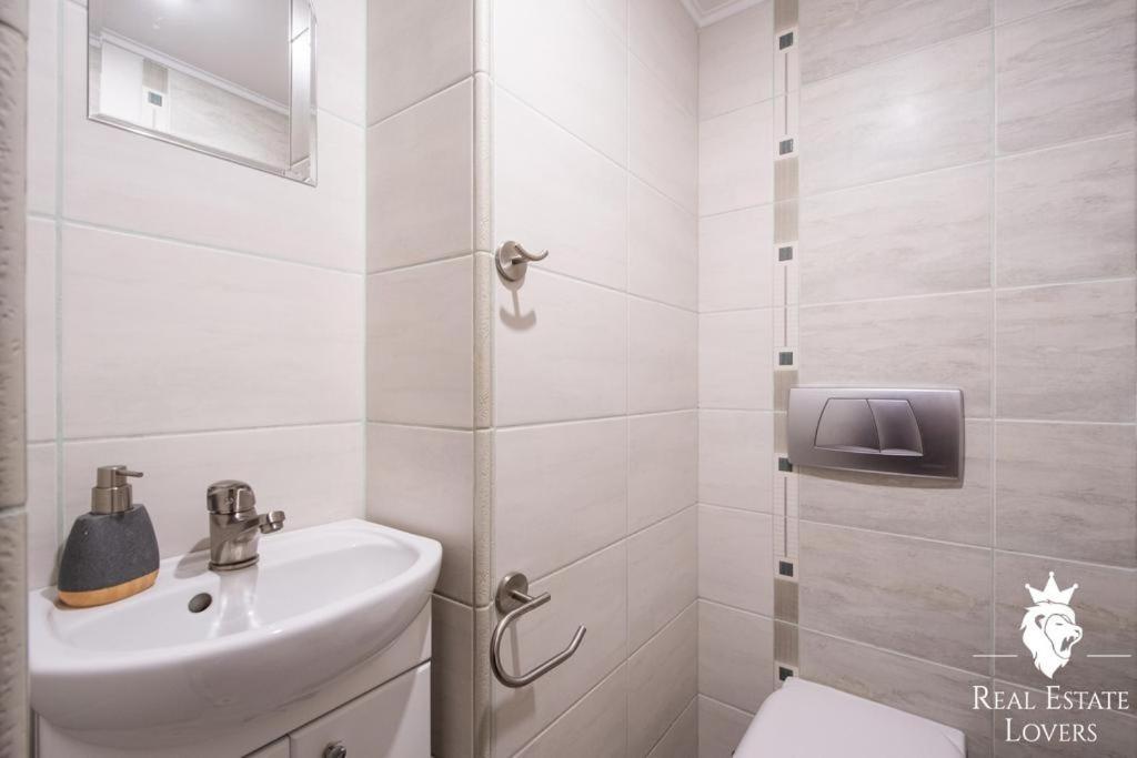 Warsaw Garden Apartment 70M2 Eksteriør bilde